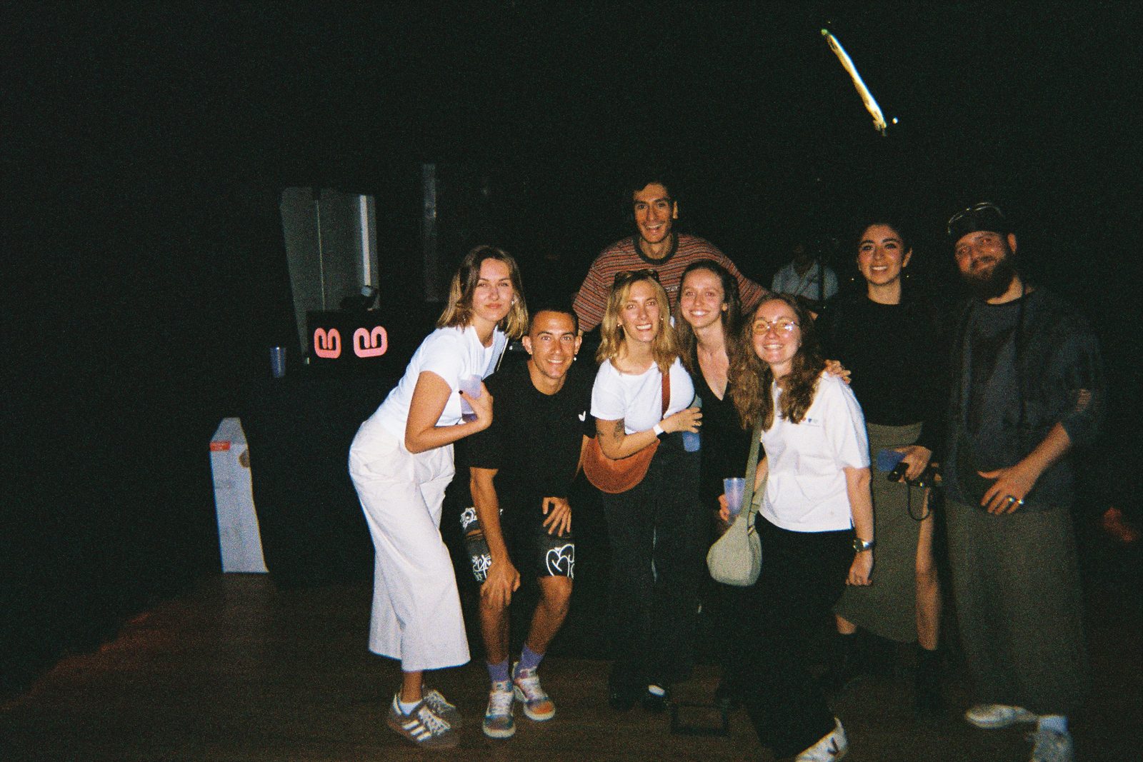 Grupo de amigos en LITG B_48